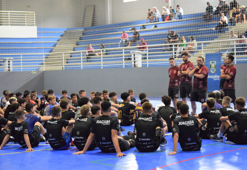 Seletiva das categorias de base reúne mais de 350 atletas - Notícias -  Joaçaba Futsal